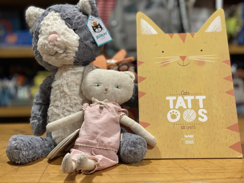 5 idee regalo per chi ama i gatti